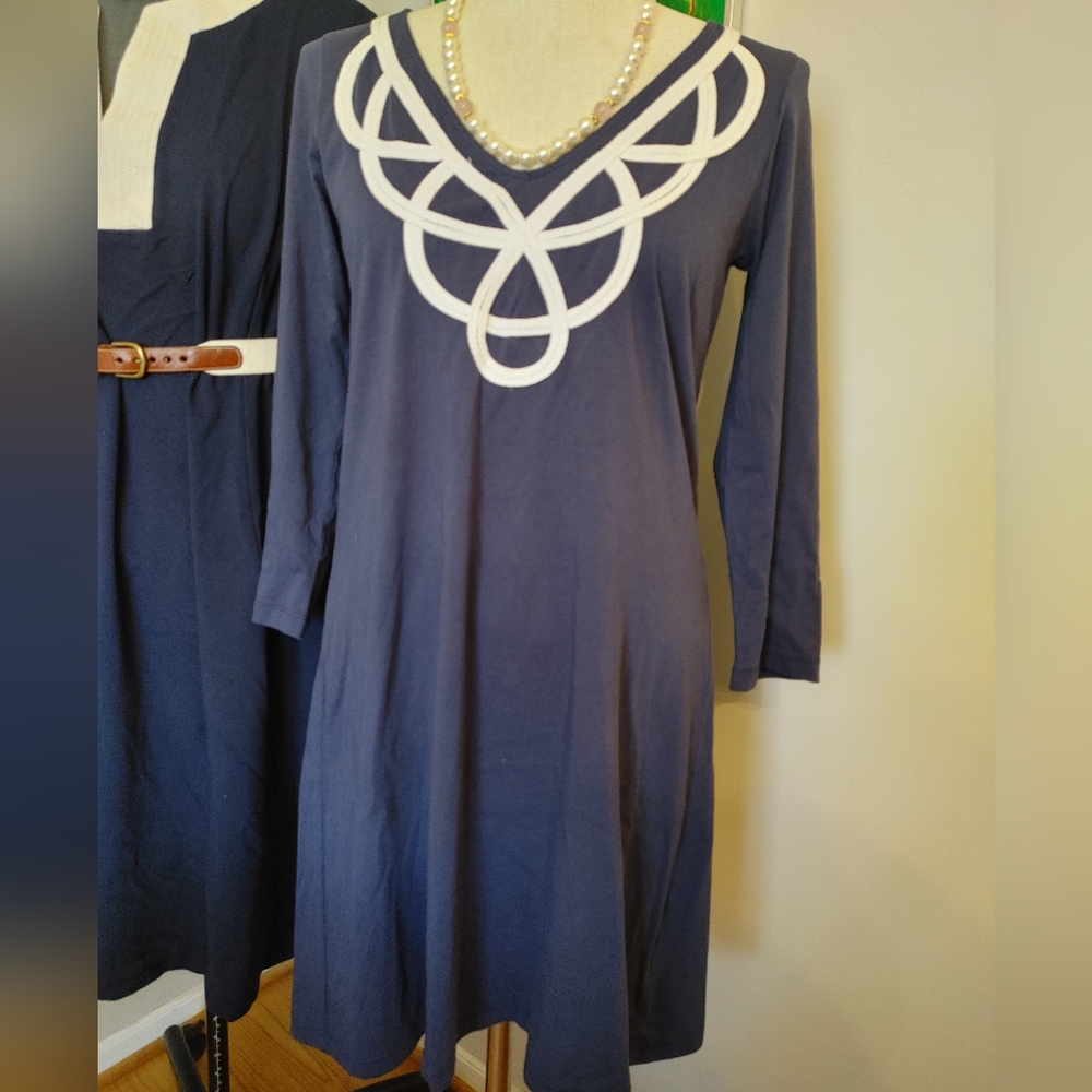 Elegant LILY PULITZER Navy Blue Dress with White Accents US Med (335)
